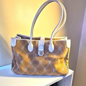 Dooney & Bourke Elegant Tan Tote Bag